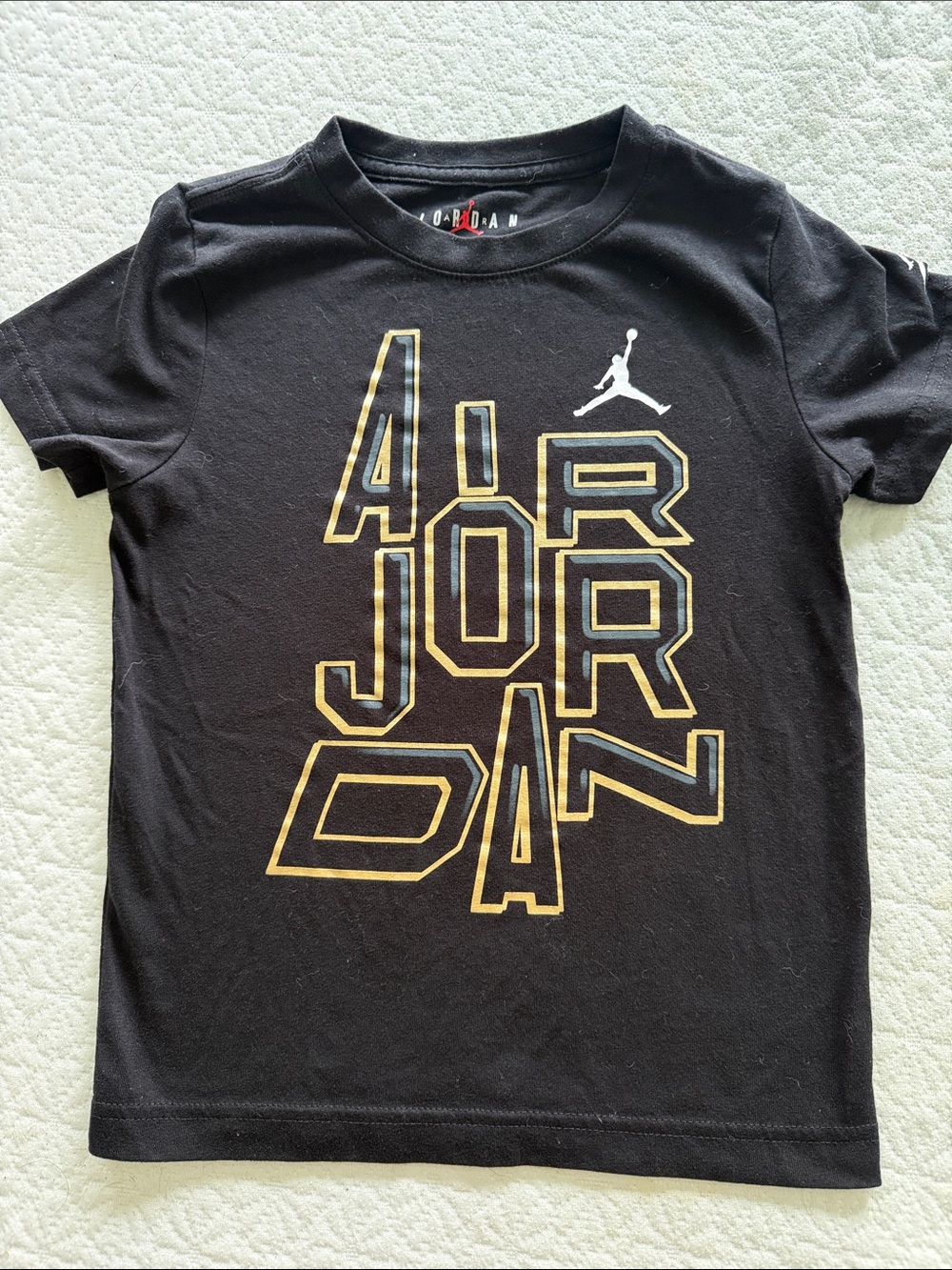 Jordan Black Short-Sleeve Tee with Gold Outline 'Air Jordan' Graphic